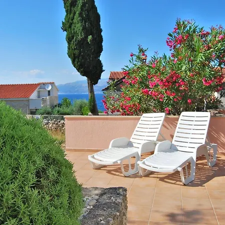 Lili- One Bedroom With Terrace St Apartamento