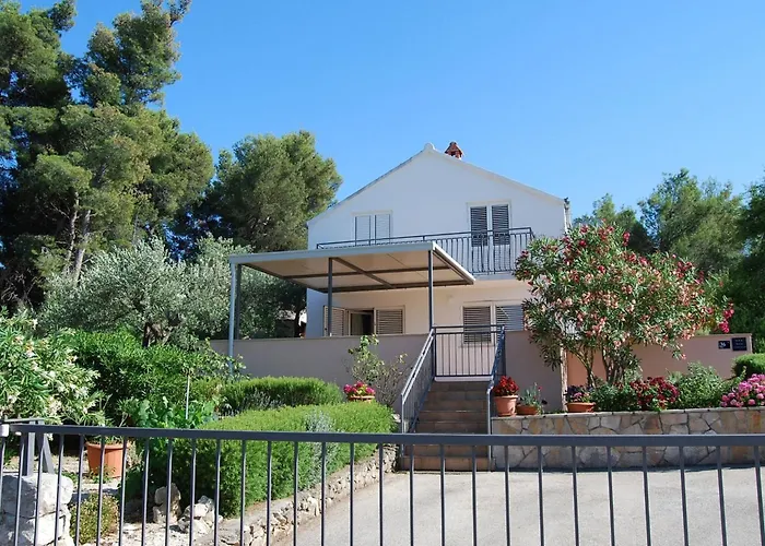 Appartement Lili- One Bedroom With Terrace St Splitska